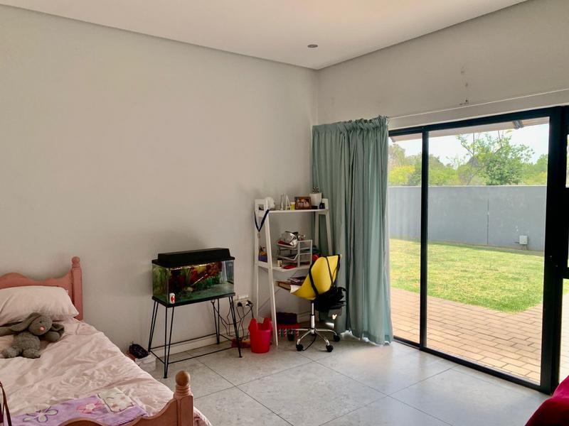 To Let 5 Bedroom Property for Rent in Heron Banks Golf Estate Free State